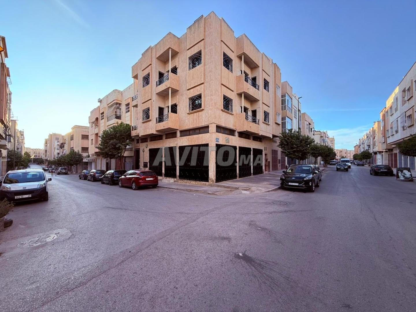 Immeuble R2 à vendre 122 m² à Narjis Fès