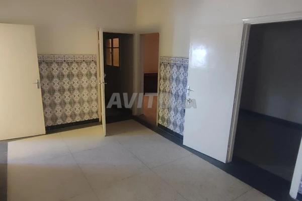 Maison bien située à vendre