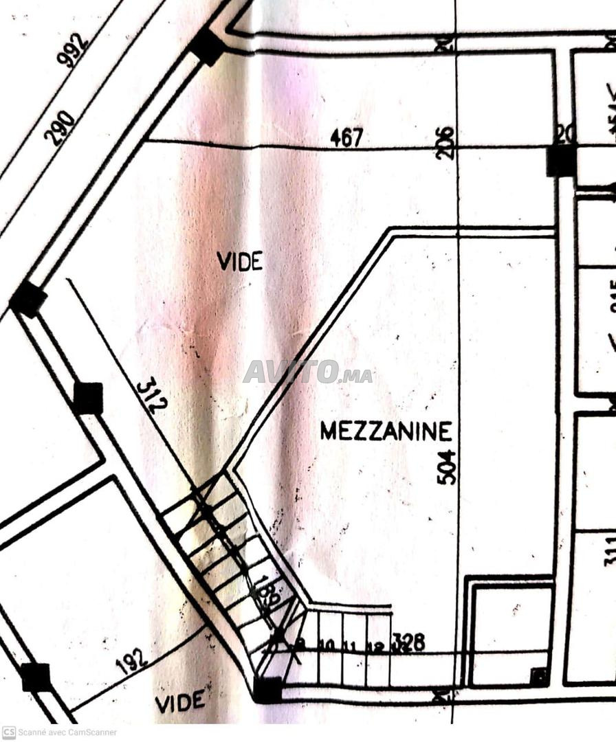 Local Commercial de 45 m² à Fès