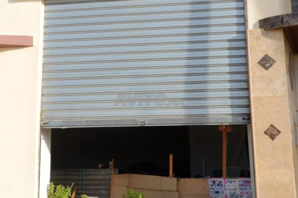 Local Commercial de 45 m² à Fès