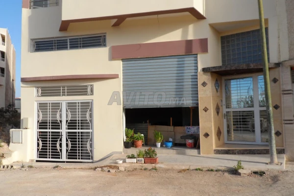 Local Commercial de 45 m² à Fès
