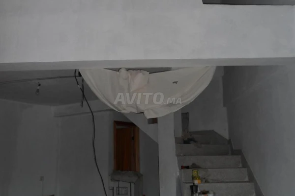 Local Commercial de 45 m² à Fès