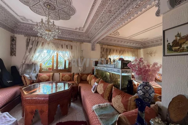  شقة للبيع بمساحة 121 متر مربع بحي واد فاس.