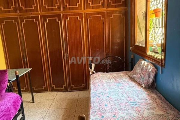  شقة للبيع بمساحة 121 متر مربع بحي واد فاس.