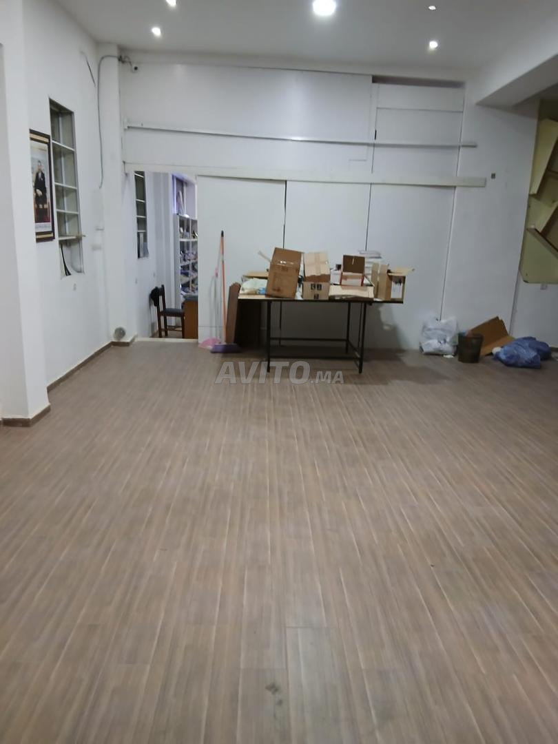 2 magasins réunis 177 m² – Route Aïn Chkef