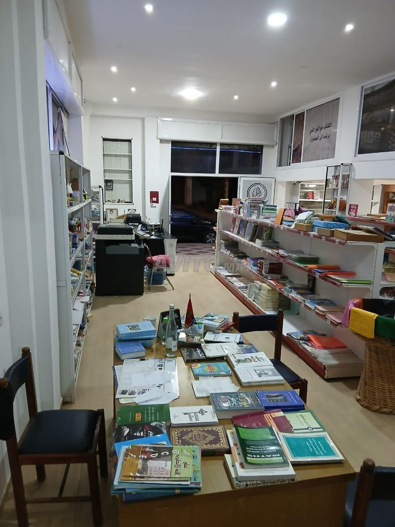 2 magasins réunis 177 m² – Route Aïn Chkef